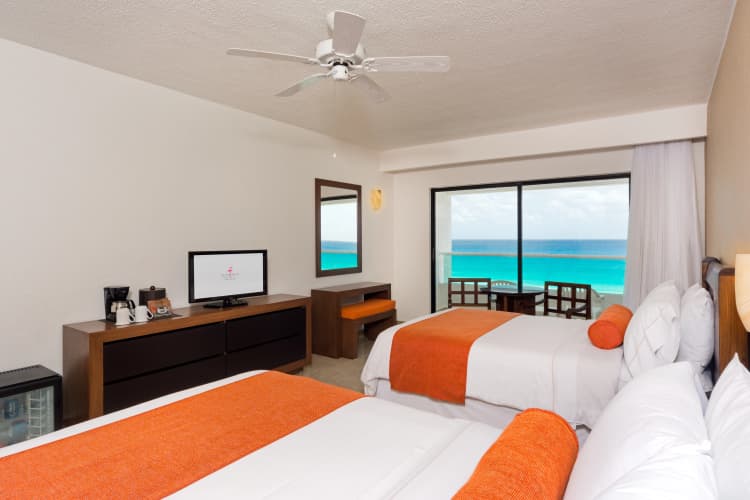 Flamingo Cancun Resort photo 4