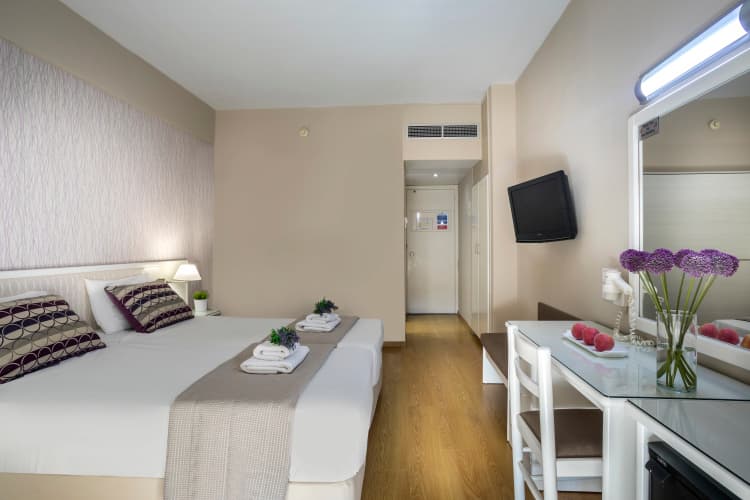 Pavlo Napa Beach Hotel photo 4