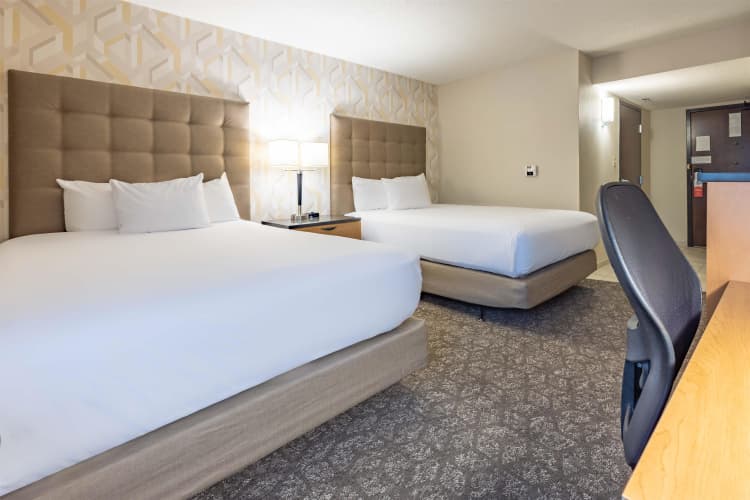 Drury Inn & Suites St. Louis Airport photo 4