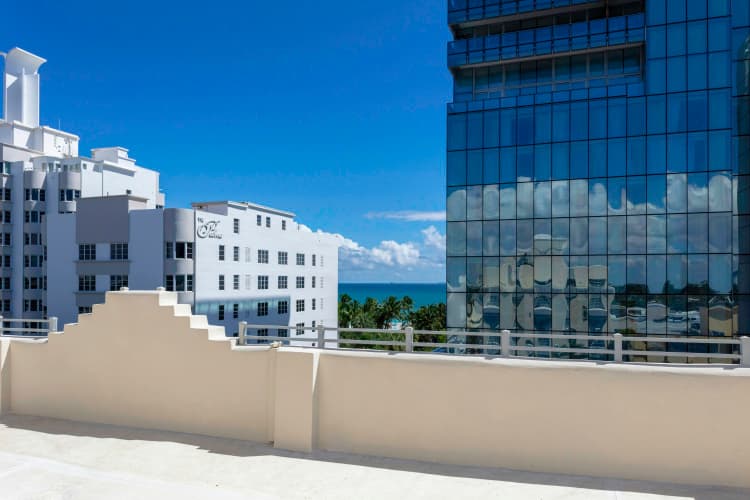 Hilton Garden Inn Miami South Beach photo 2