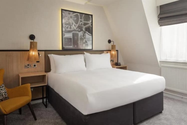 DoubleTree by Hilton London Elstree photo 5