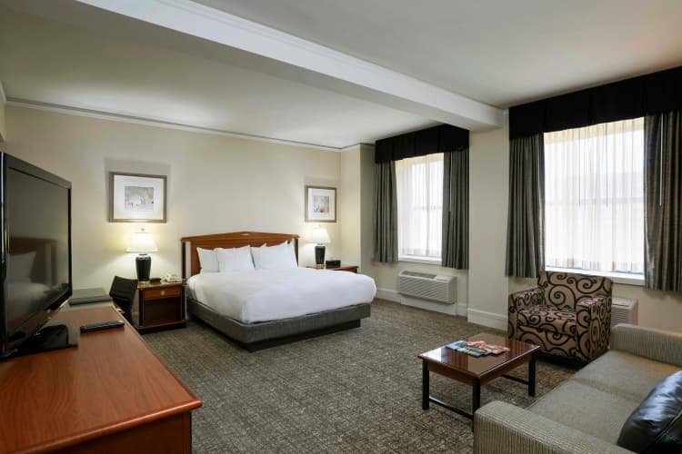 Hilton Cincinnati Netherland Plaza photo 4