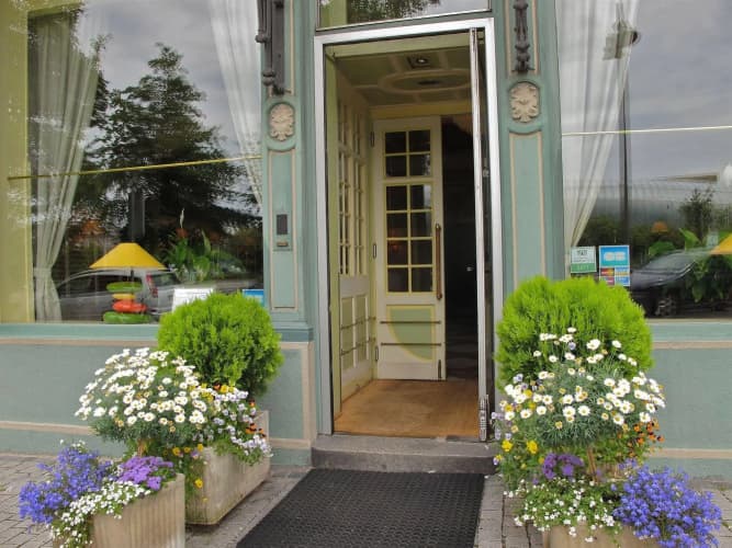 Arok Hotel photo 2