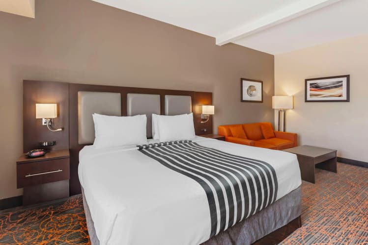 Best Western Plus Executive Inn photo 4