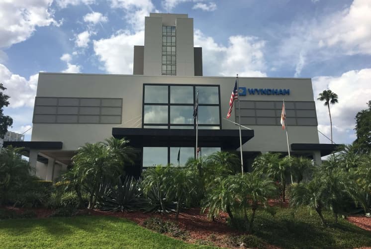 Wyndham Lake Buena Vista Disney Springs Resort Area, photo 2