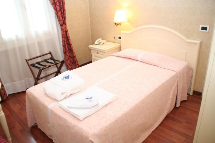 Terme Roma photo 5