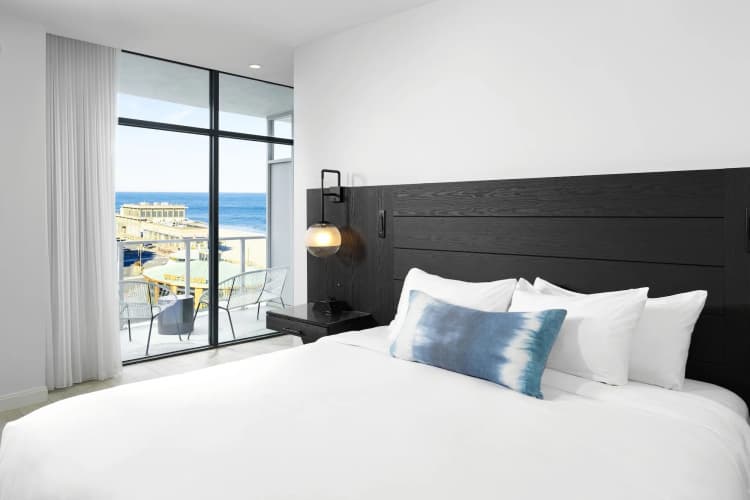 Wave Resort photo 5