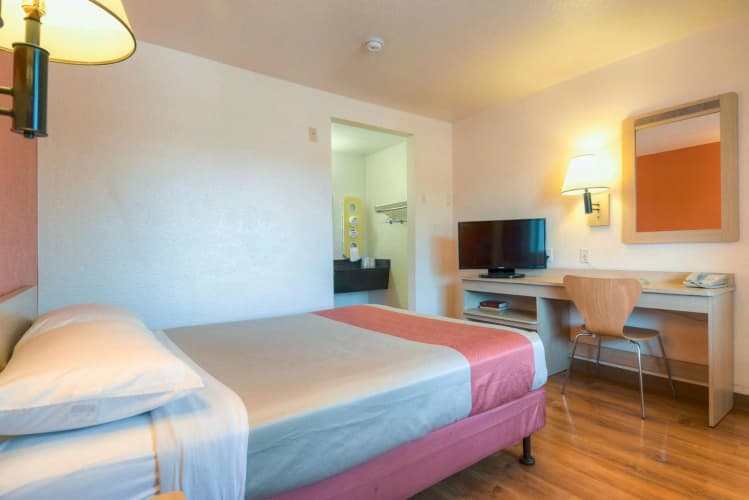 Motel 6 San Diego - El Cajon photo 4