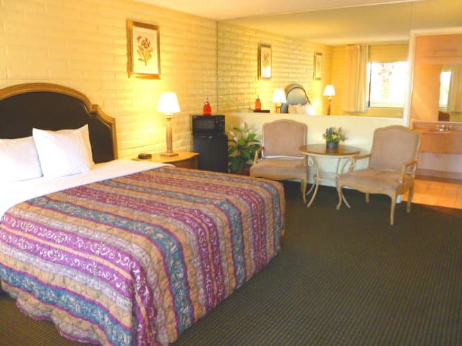 Heritage Inn Express Roseville, photo 5