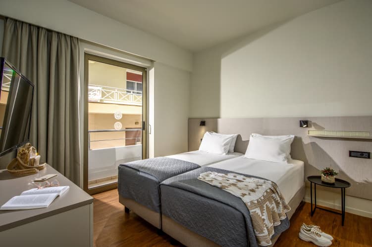 Marin Dream Hotel photo 5