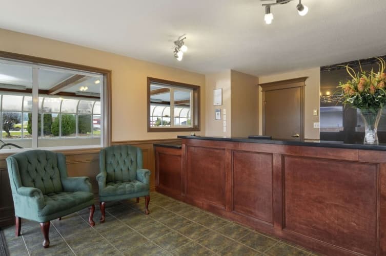 Travelodge By Wyndham Salmon Arm, photo 3