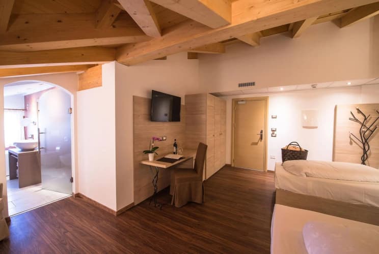 Golden Park Resort photo 1