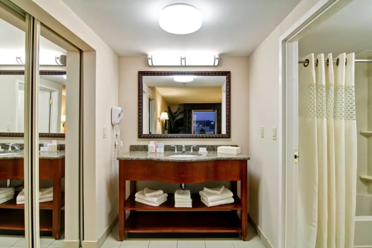 Hampton Inn & Suites by Hilton Guelph, photo 5