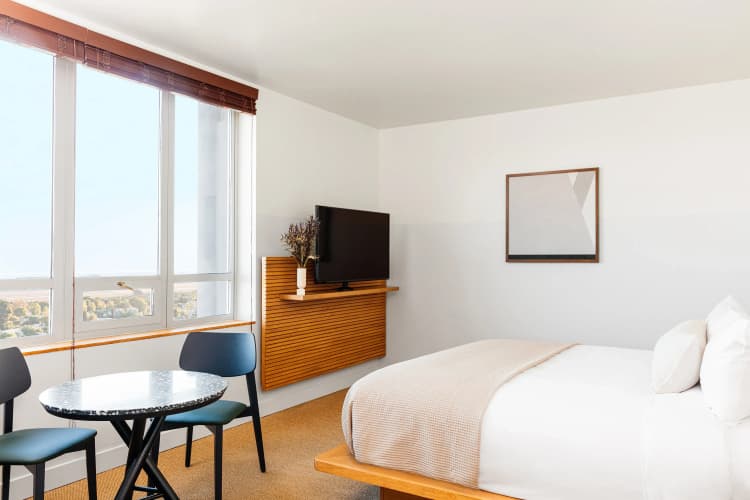 Hotel June photo 4