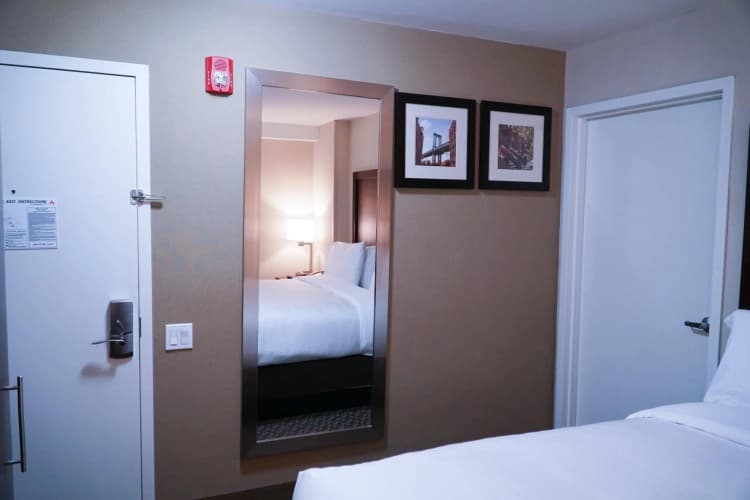 Hotel Mint Jfk Airport photo 5
