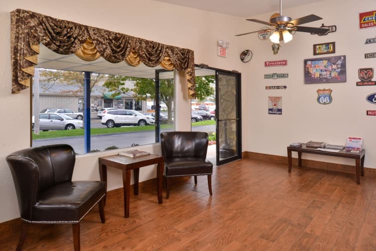Americas Best Value Inn & Suites Jackson, Mi photo 4