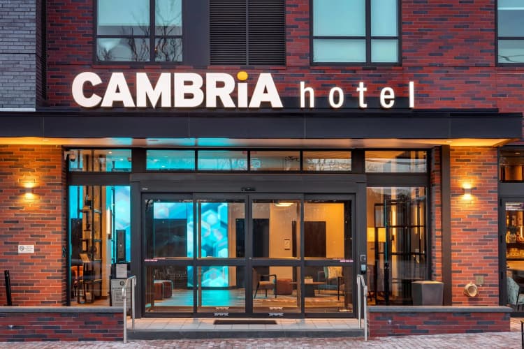 Cambria Hotel Washington DC Navy Yard Riverfront photo 2