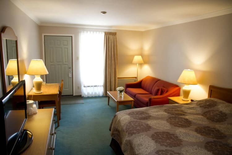 Rideau Heights Inn photo 5