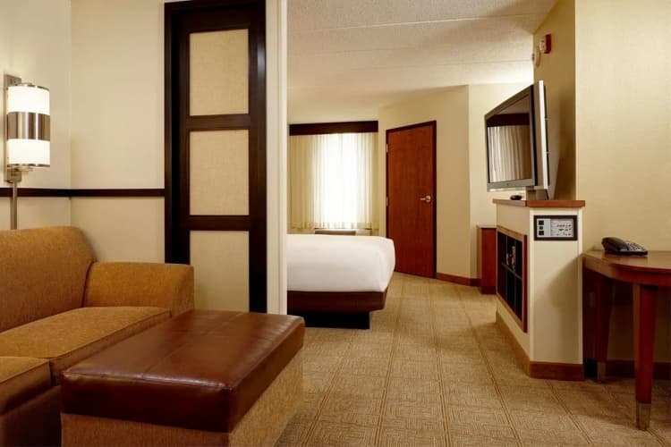 Hyatt Place Fort Lauderdale 17th Street Convention Center photo 4