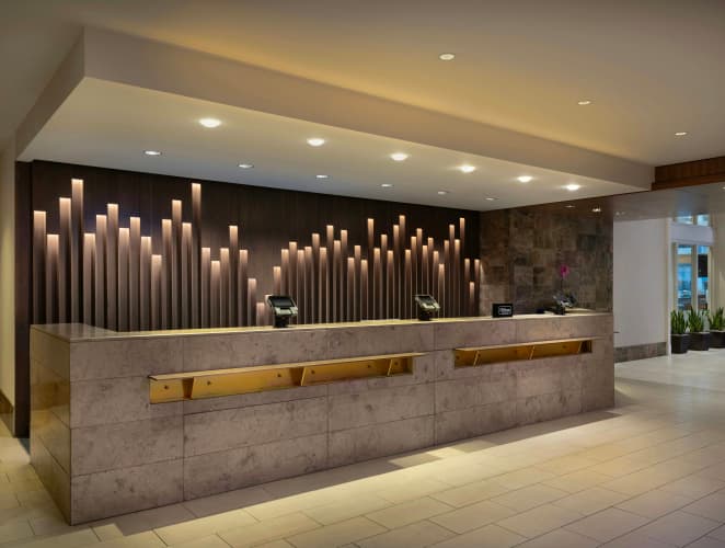 Hilton Indianapolis Hotel & Suites photo 3