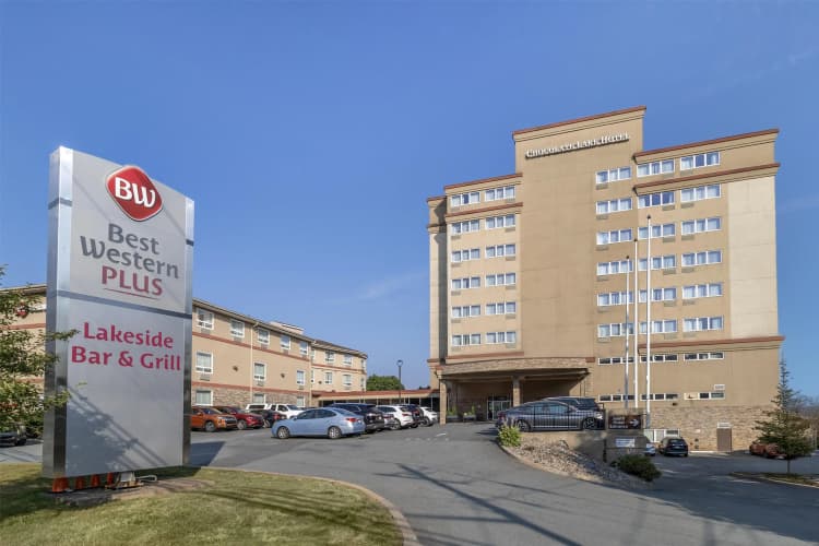 Best Western Plus Chocolate Lake Hotel photo 2