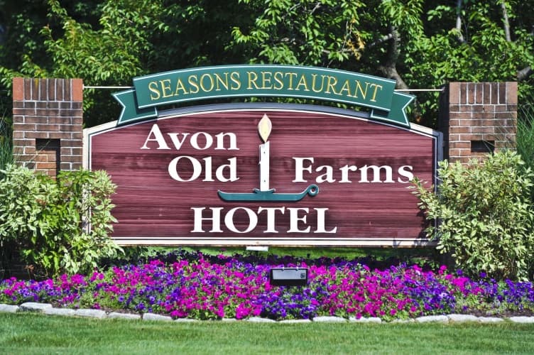 Avon Old Farms Hotel photo 2