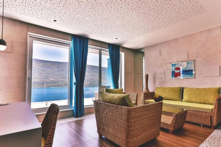 Carine Hotel Kumbor, photo 3