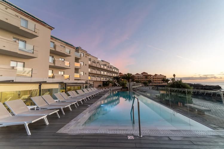 Hotel Ereza Mar- Adults Only photo 2