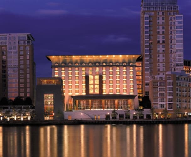Canary Riverside Plaza Hotel, photo 2