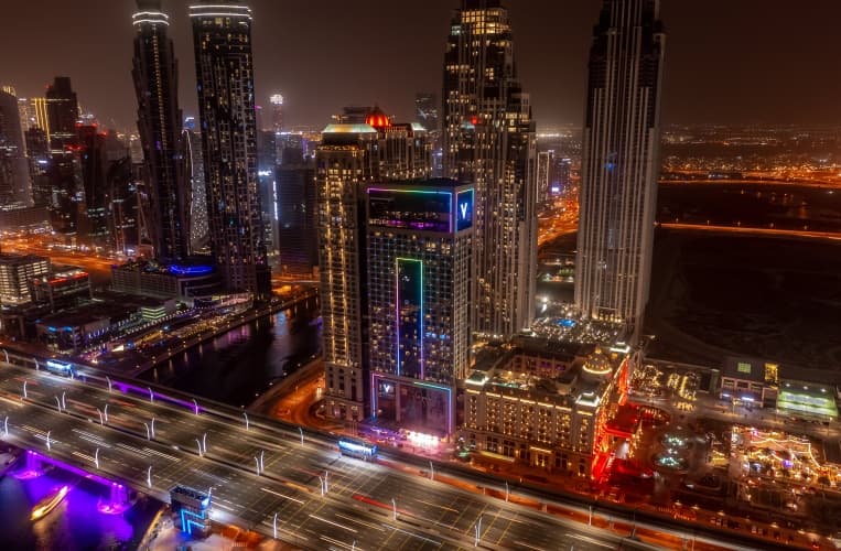 V Hotel Dubai, Curio Collection By Hilton photo 4