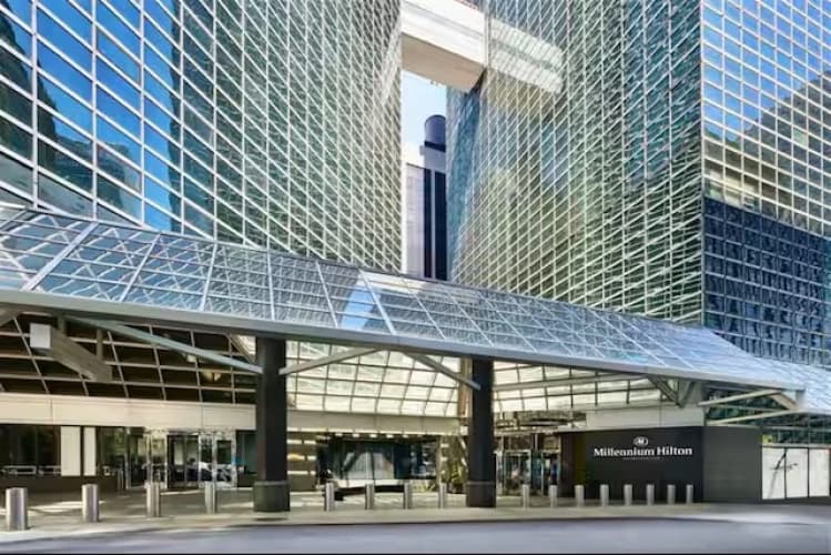 Millennium Hilton New York One UN Plaza photo 2
