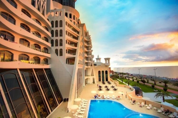 The Grand Gloria Hotel, photo 3