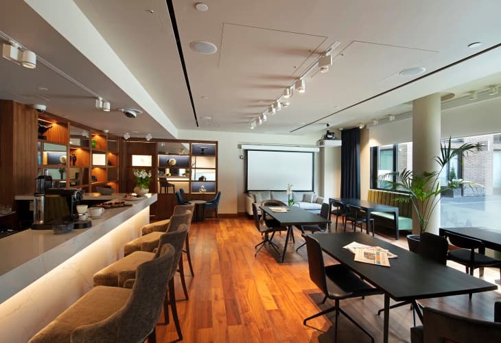 Tower Suites by Blue Orchid, photo 4