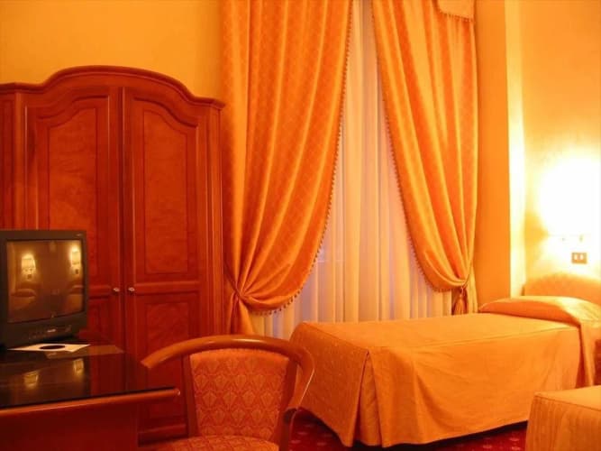 Hotel Pace Helvezia photo 4