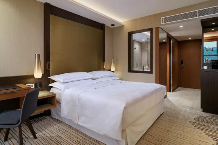Sheraton Grand Tbilisi Metechi Palace photo 5