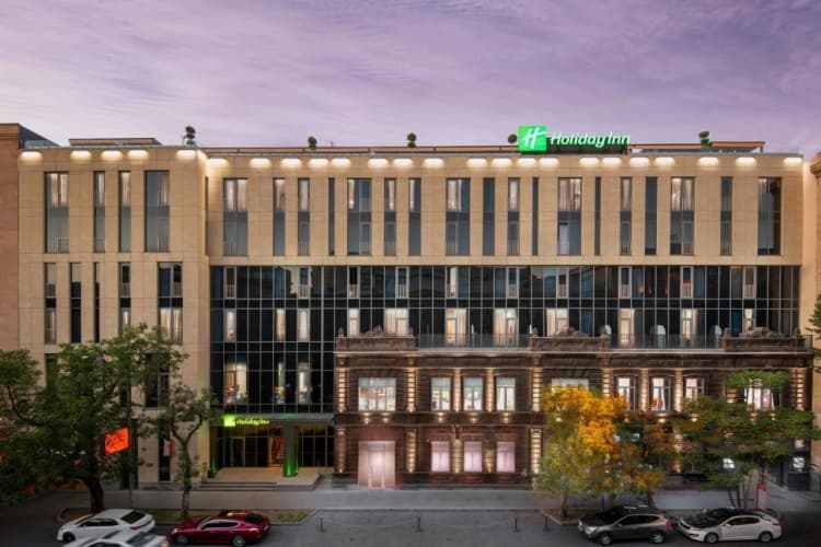 Holiday Inn Yerevan - Republic Square photo 2