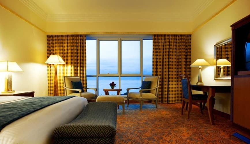 Le Meridien Al Aqah Beach Resort photo 5