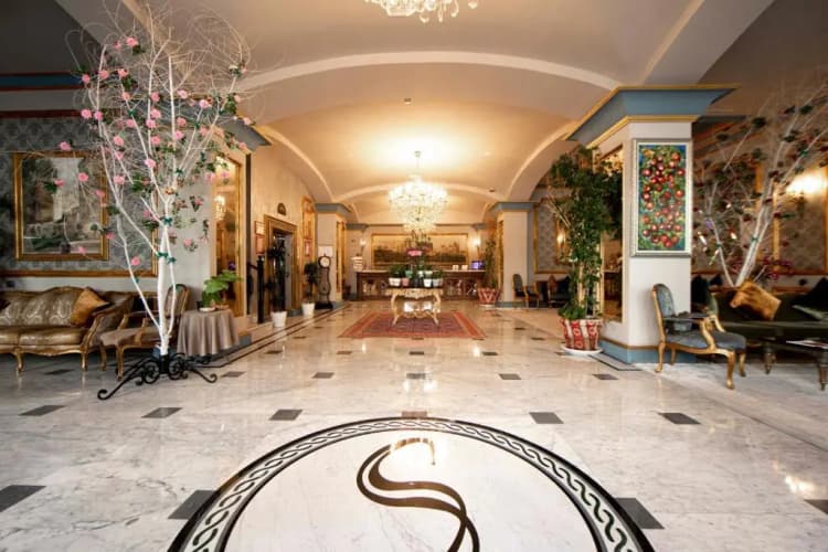 Sapphire City Hotel, photo 5