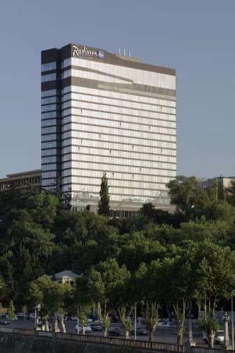 Radisson Blu Iveria photo 3