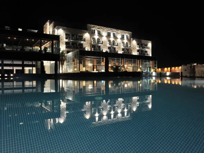 Avala Resort & Villas photo 2