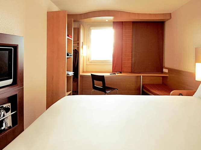 ibis Paris CDG Airport photo 5