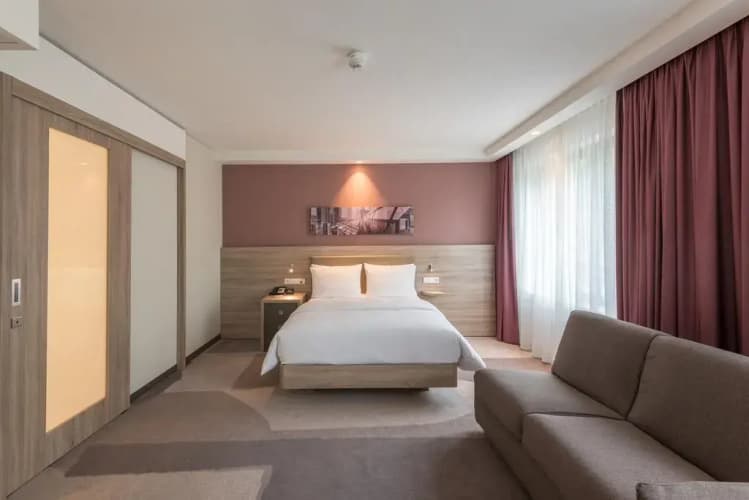 Hampton by Hilton Frankfurt City Centre East, photo 5