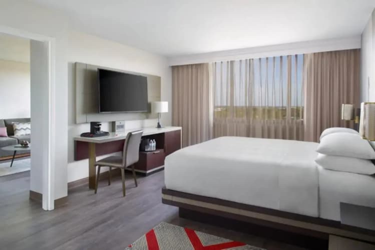 Marriott Kansas City Overland Park, photo 5