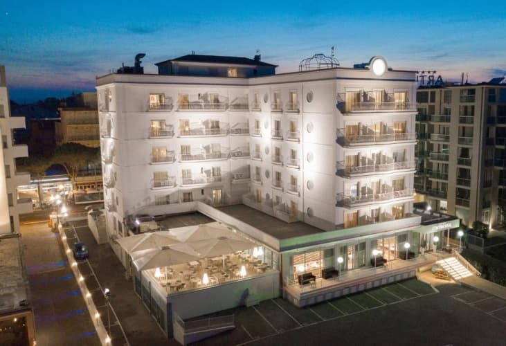 Continental Family Hotel, photo 2