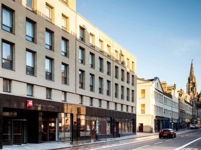 Ibis Edinburgh Centre South Bridge - Royal Mile photo 2