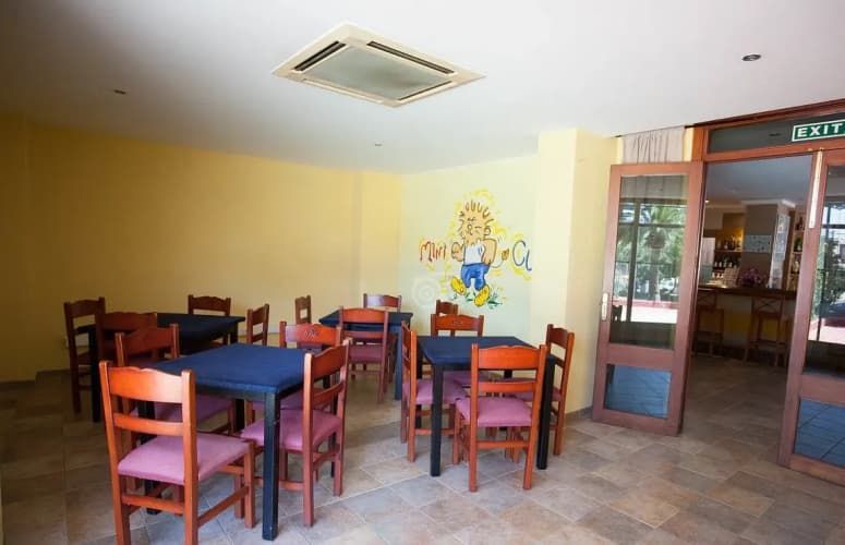 Hotel Linda photo 2