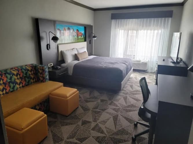 Big Country Hotel & Suites, SureStay Collection by BW photo 3