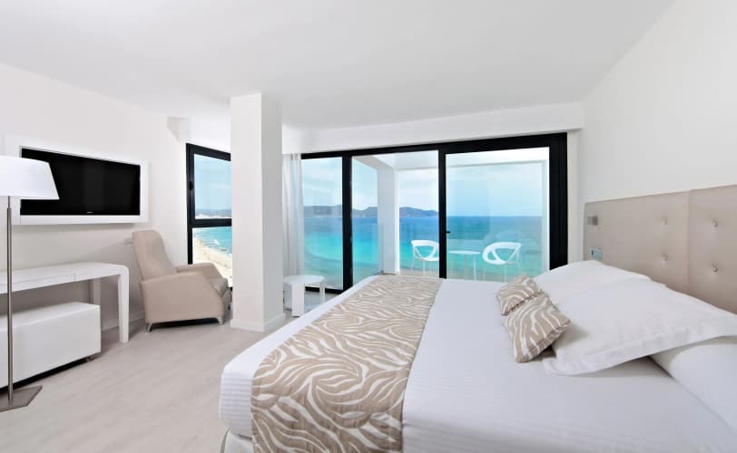 Iberostar Cala Millor - Adults Only photo 5