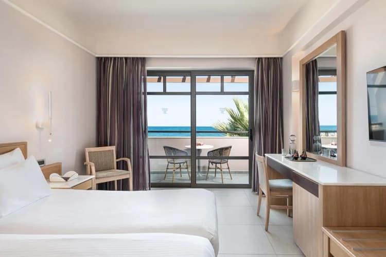 Porto Platanias Beach Resort & Spa photo 4