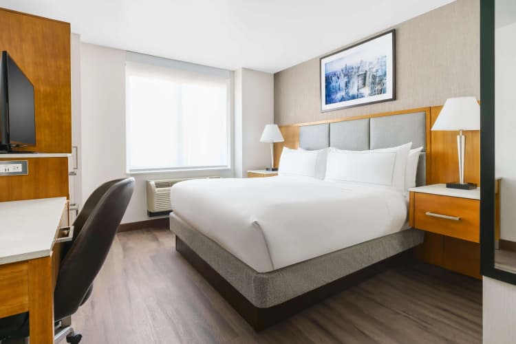 DoubleTree by Hilton Hotel New York City - Chelsea, photo 3